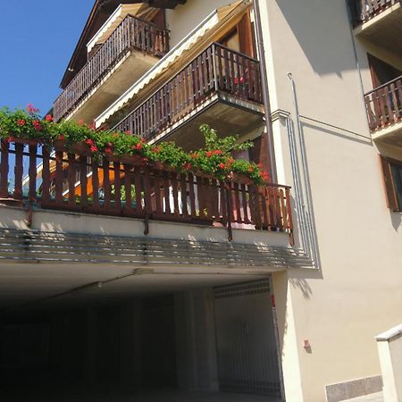 Piccolo E Confortevole Tra Trento E Riva Del Garda Villa Lagarina Exteriör bild