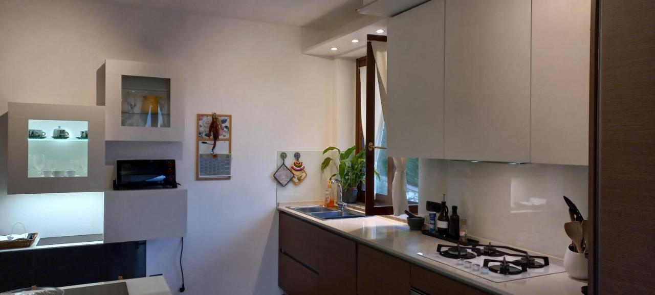 Piccolo E Confortevole Tra Trento E Riva Del Garda Villa Lagarina Exteriör bild